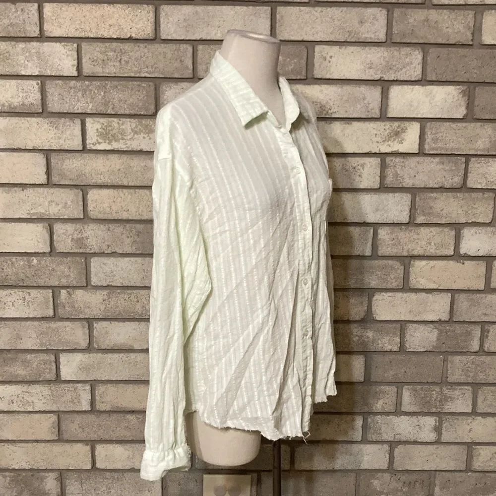 3for$20 Socialite (M) ButtonDown - Picture 2 of 4